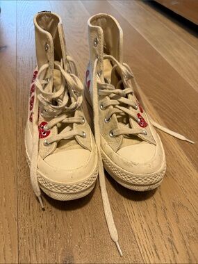 Comme des Garcons Cream High-Top Sneakers with Red Heart Motif